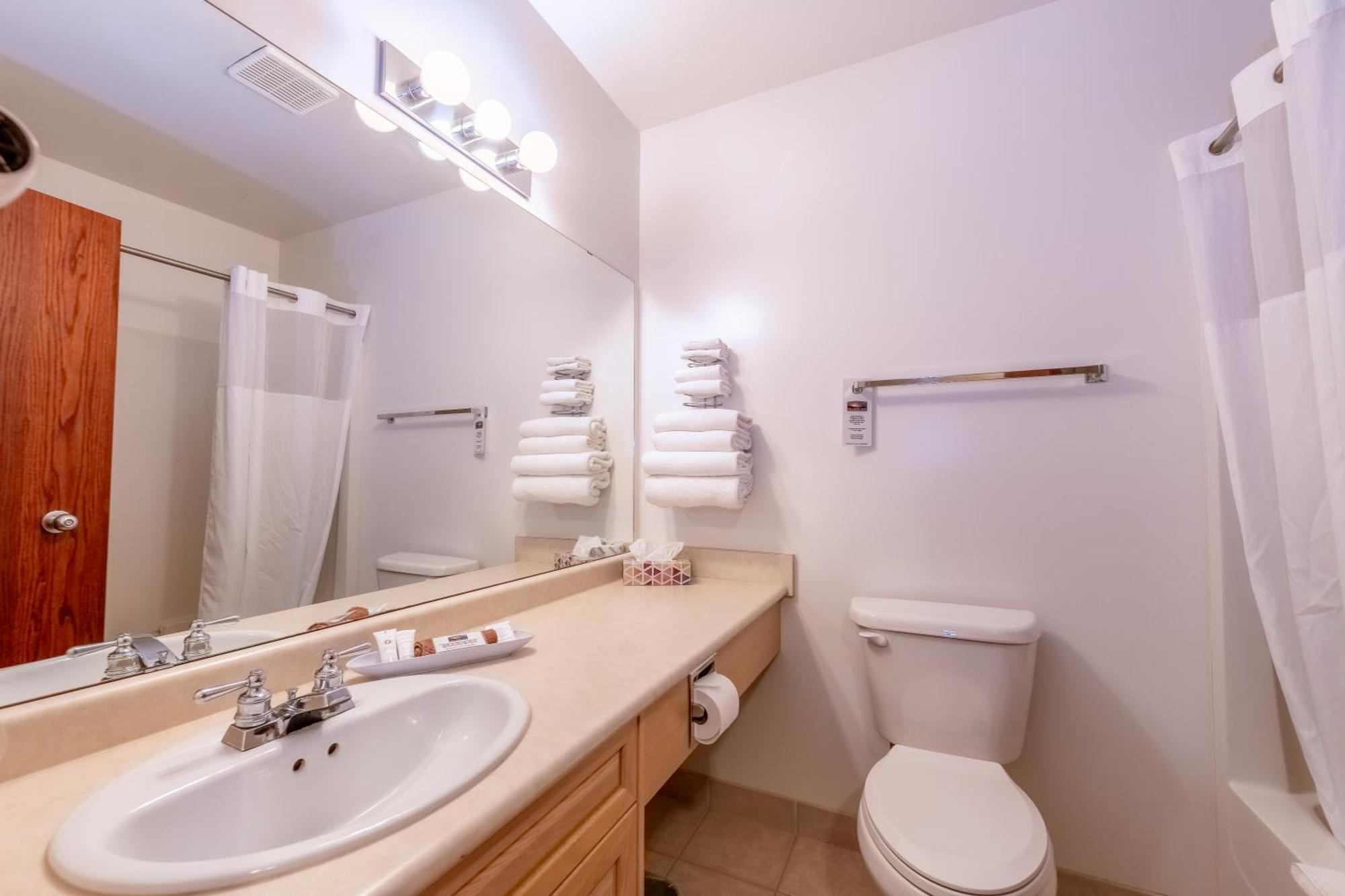 Pilgrim Inn Caronport Ngoại thất bức ảnh
